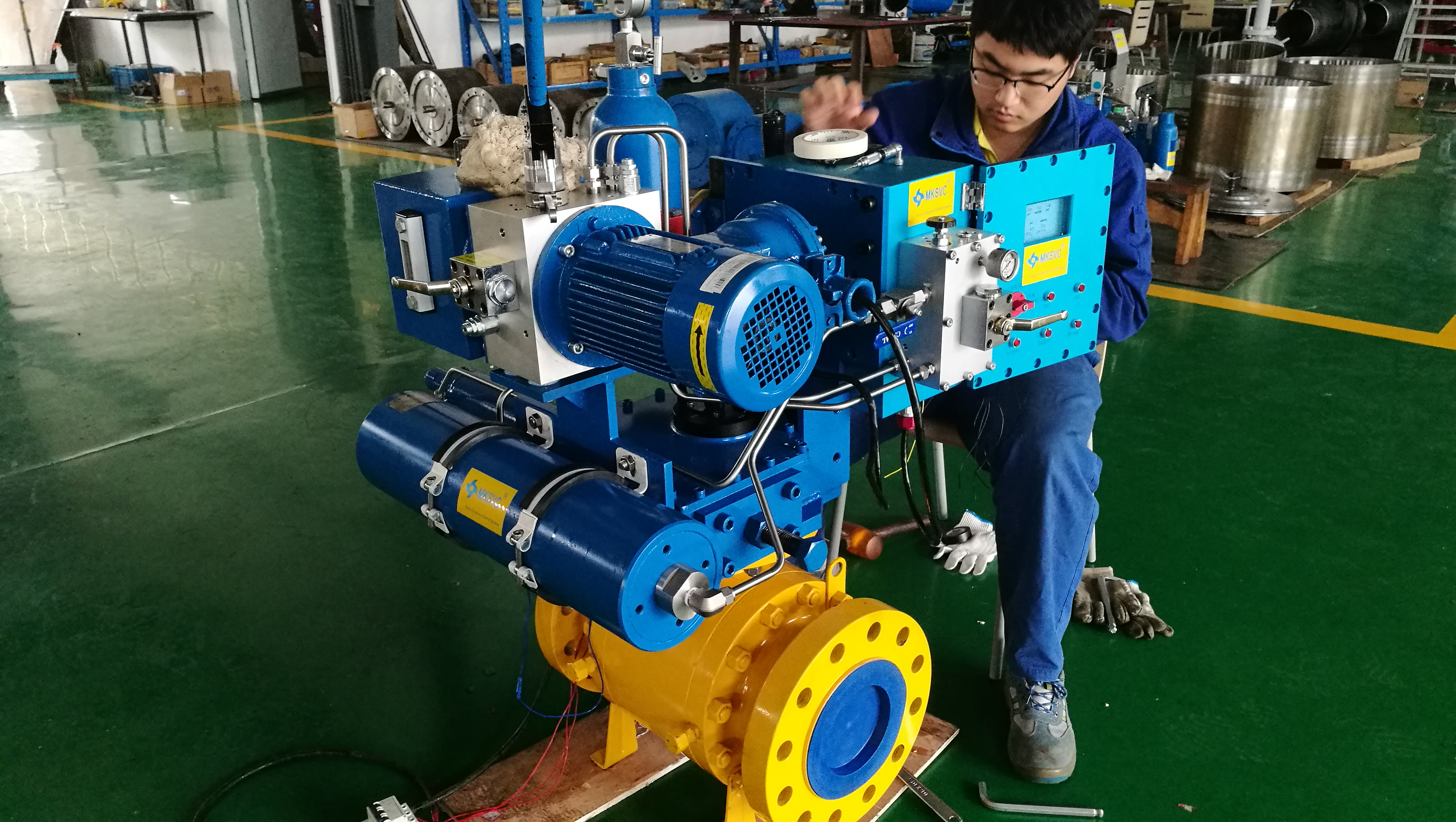 Параллельный двухнаправленный привод серии DGOA Электрогидравлический привод тумблерного типа